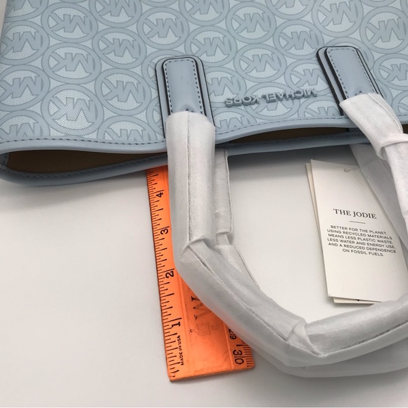 MICHAEL MICHAEL KORS JODIE PALE OCEAN TOTE NWT - Picture 11 of 13